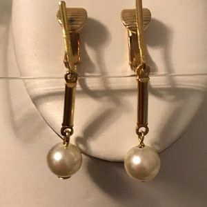 30’s Vintage Pearl Bar Drop Earrings
